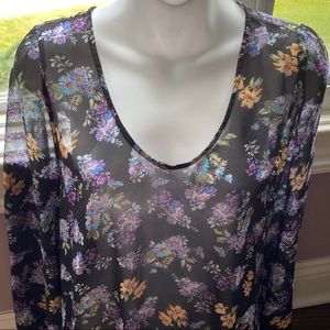Like New Philosophy Sheer Floral V-Neck LS Top, S